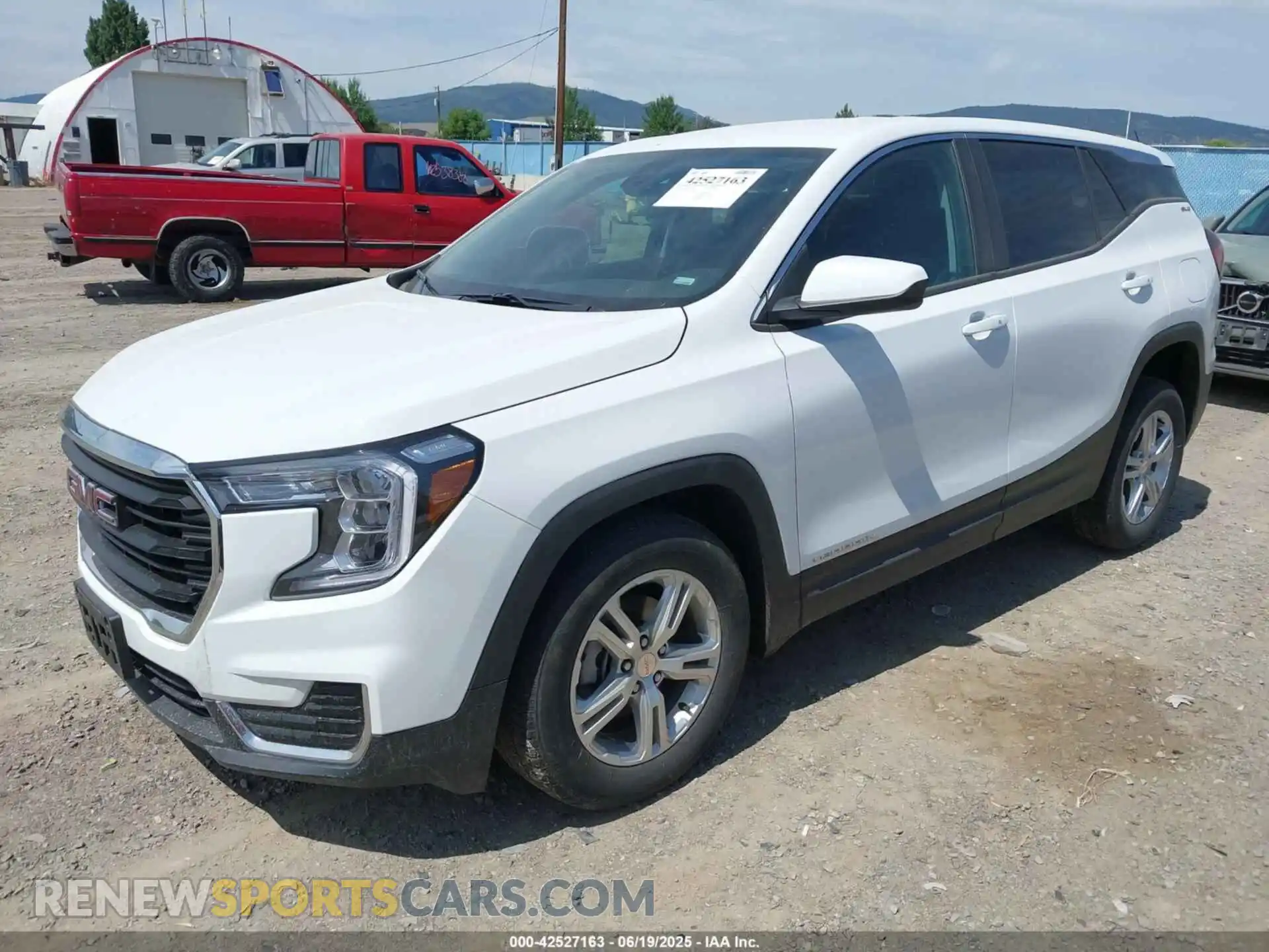 2 fotografías del automóvil dañado 3GKALTEG8RL371883 GMC TERRAIN 2024