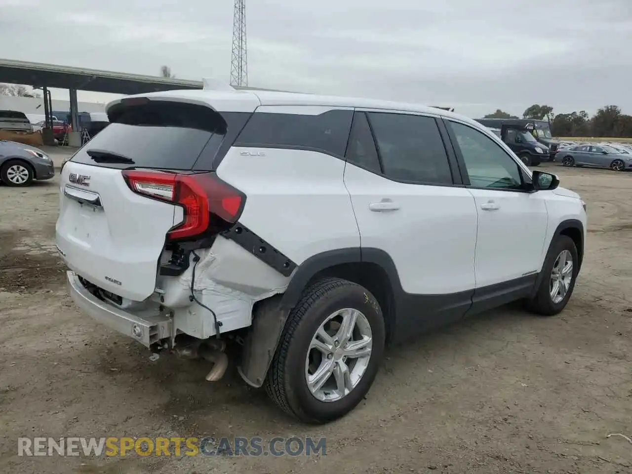 3 Photograph of a damaged car 3GKALTEG8RL377523 GMC TERRAIN 2024