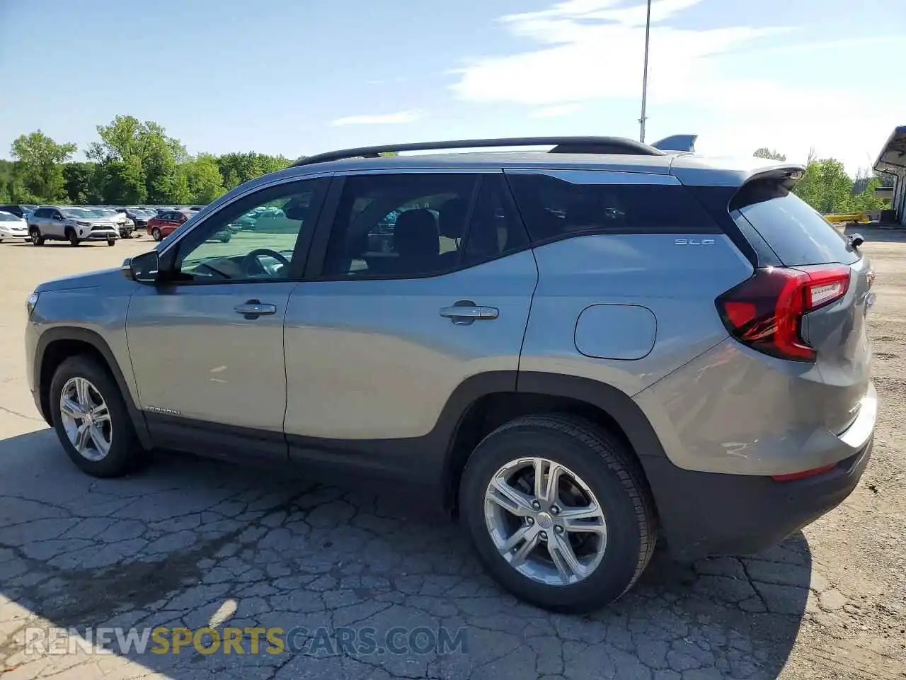 2 Photograph of a damaged car 3GKALTEG8RL380292 GMC TERRAIN 2024