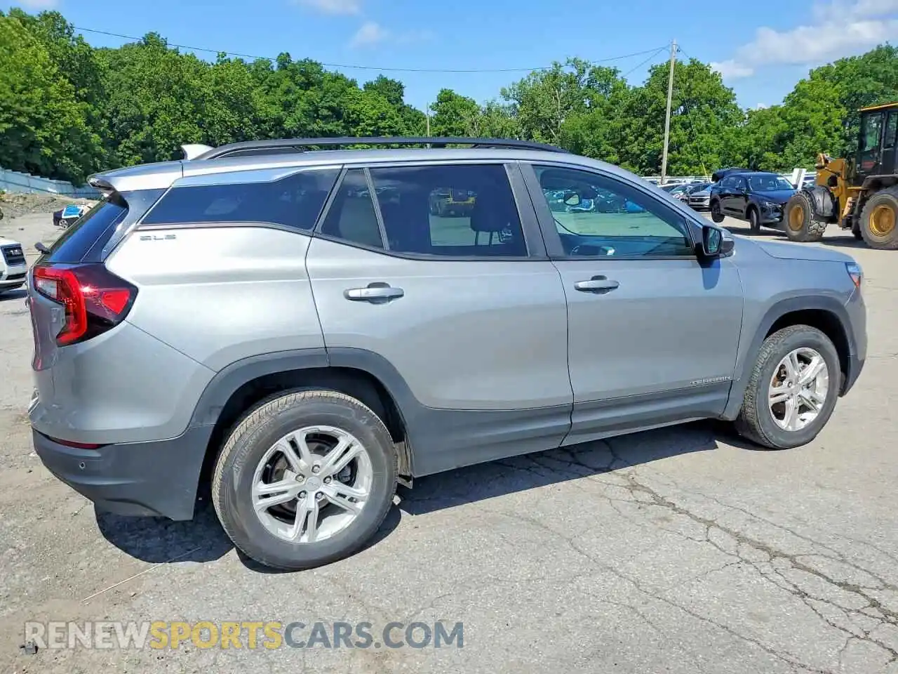 3 Photograph of a damaged car 3GKALTEG8RL380292 GMC TERRAIN 2024