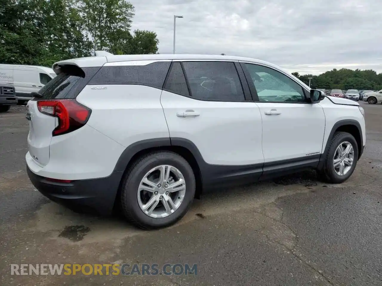 3 Photograph of a damaged car 3GKALTEG8RL386593 GMC TERRAIN 2024