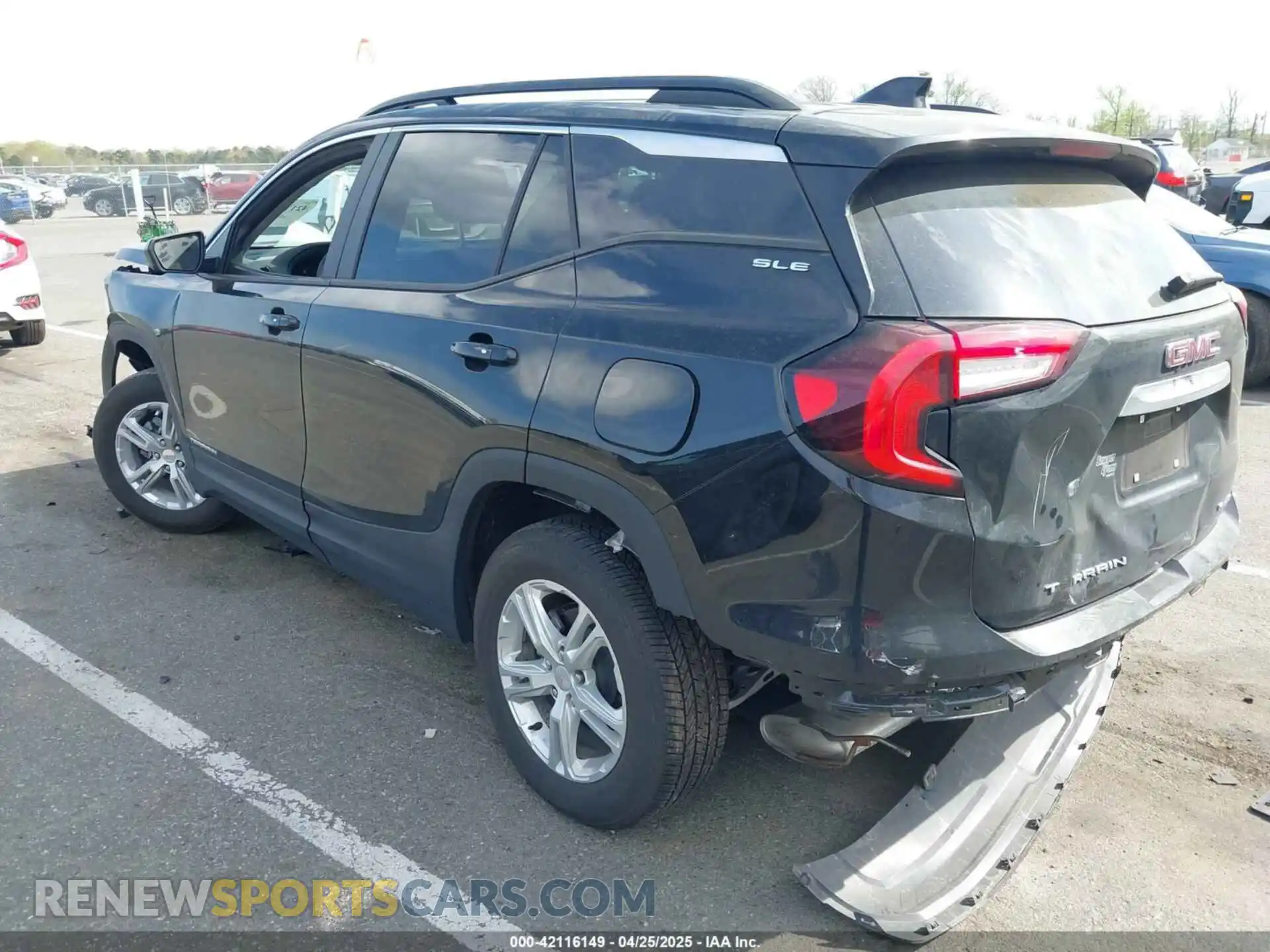 3 Photograph of a damaged car 3GKALTEG9RL114196 GMC TERRAIN 2024