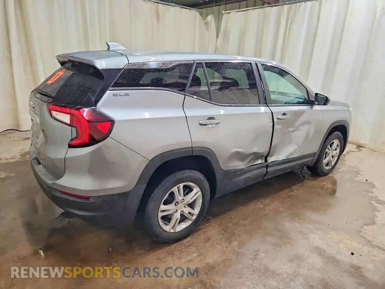 3 Photograph of a damaged car 3GKALTEG9RL377112 GMC TERRAIN 2024