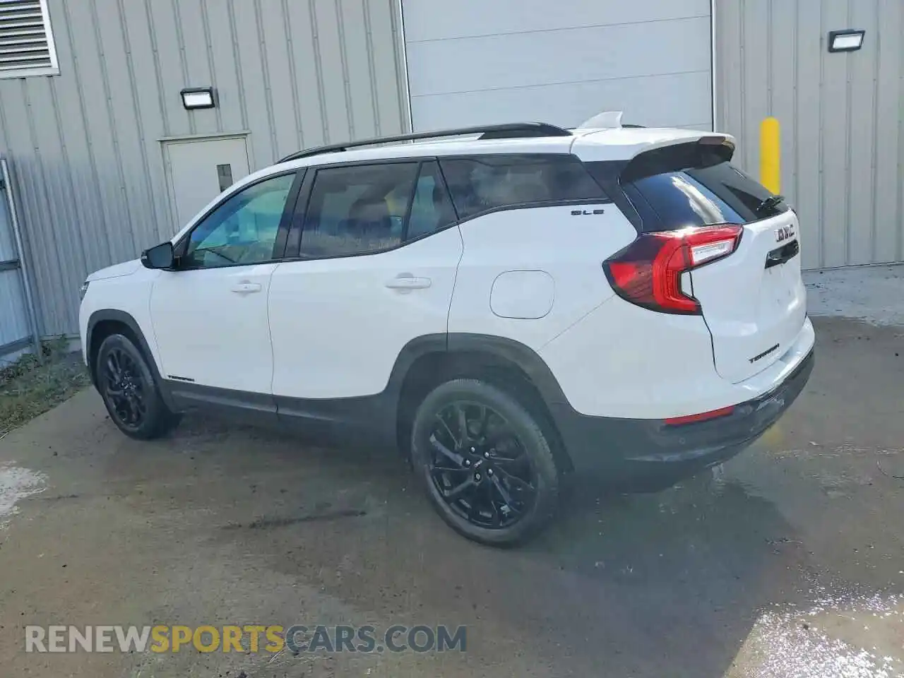 2 fotografías del automóvil dañado 3GKALTEGXRL305982 GMC TERRAIN 2024