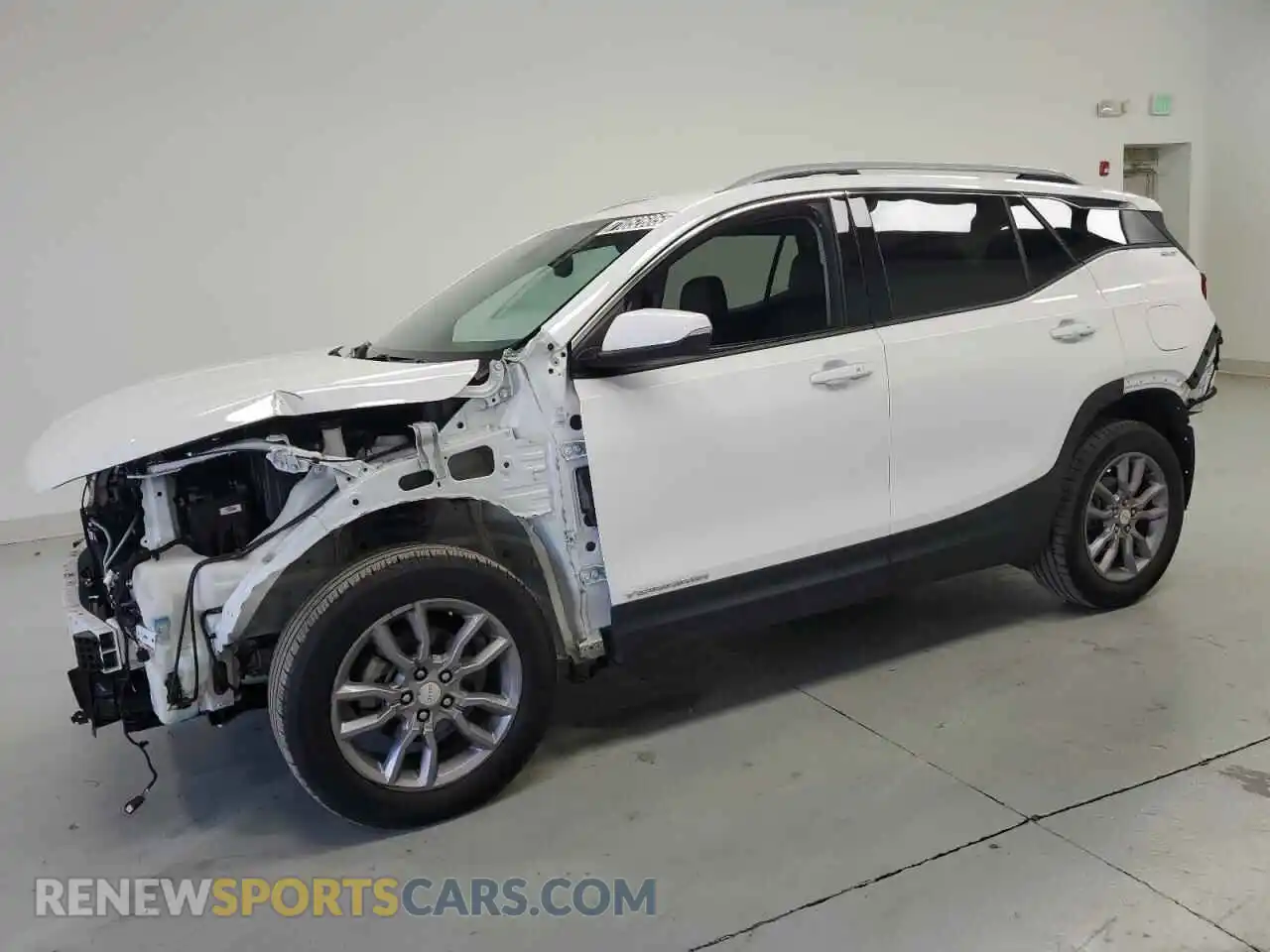 1 Photograph of a damaged car 3GKALVEG0RL328005 GMC TERRAIN 2024