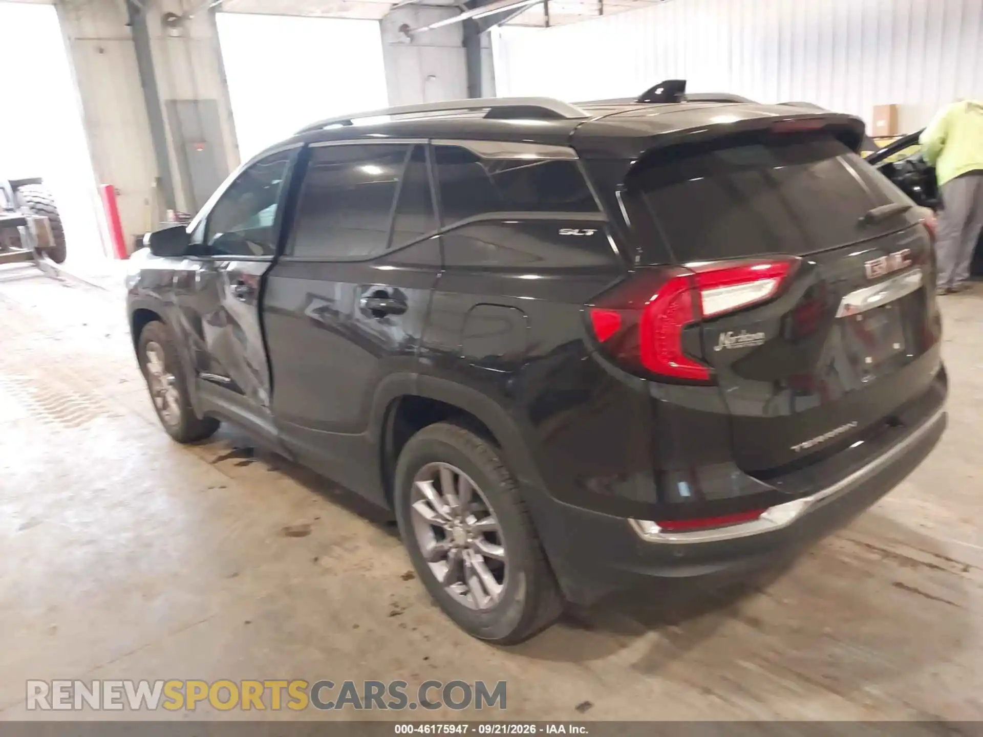 3 Photograph of a damaged car 3GKALVEG0RL383120 GMC TERRAIN 2024
