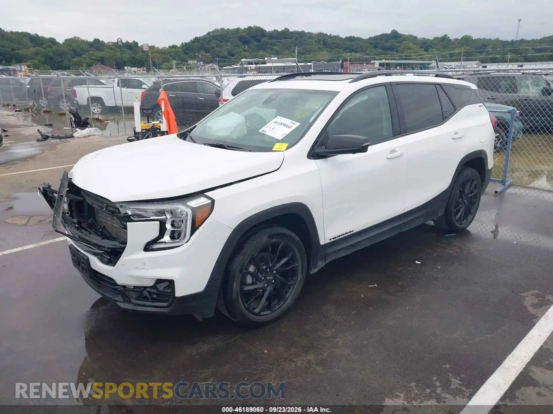 2 Photograph of a damaged car 3GKALVEG1RL302321 GMC TERRAIN 2024
