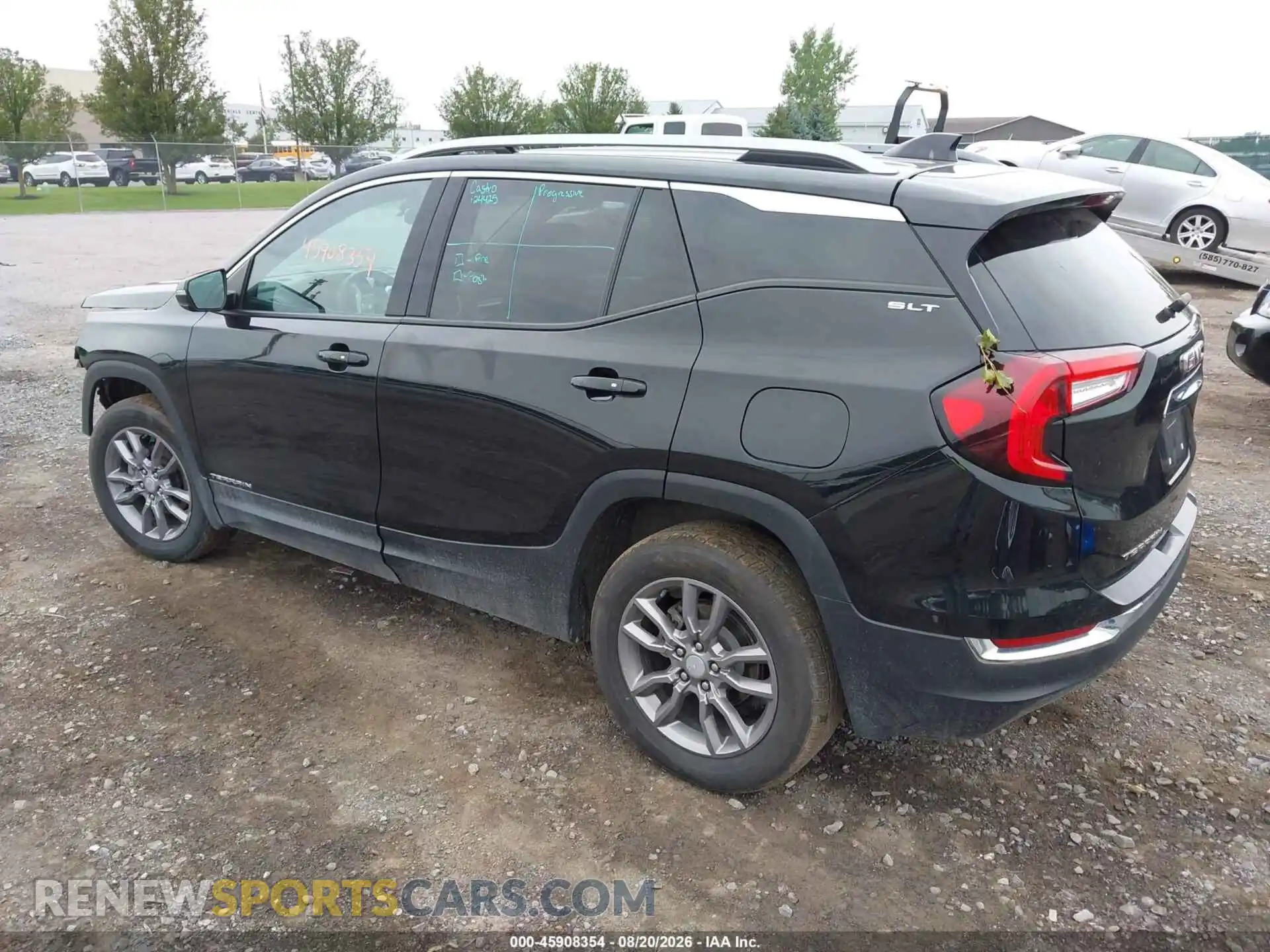 3 Photograph of a damaged car 3GKALVEG2RL271239 GMC TERRAIN 2024