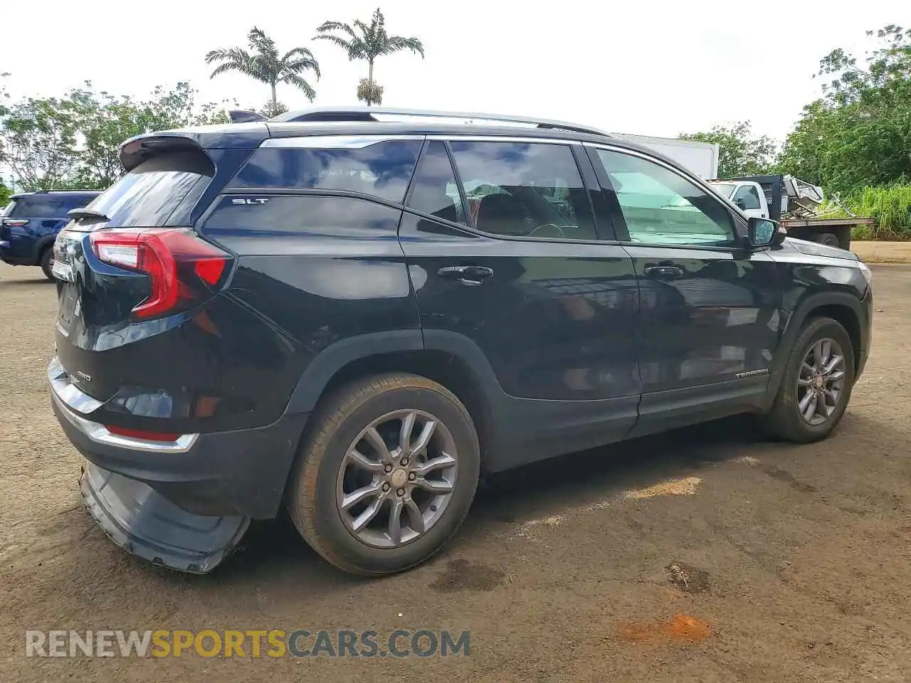 3 Photograph of a damaged car 3GKALVEG2RL371471 GMC TERRAIN 2024