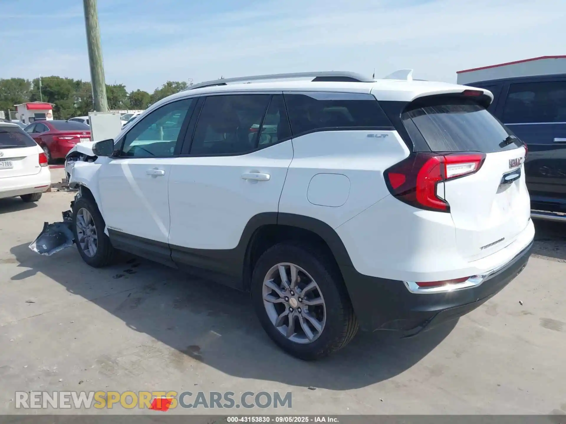 3 Photograph of a damaged car 3GKALVEG4RL279844 GMC TERRAIN 2024