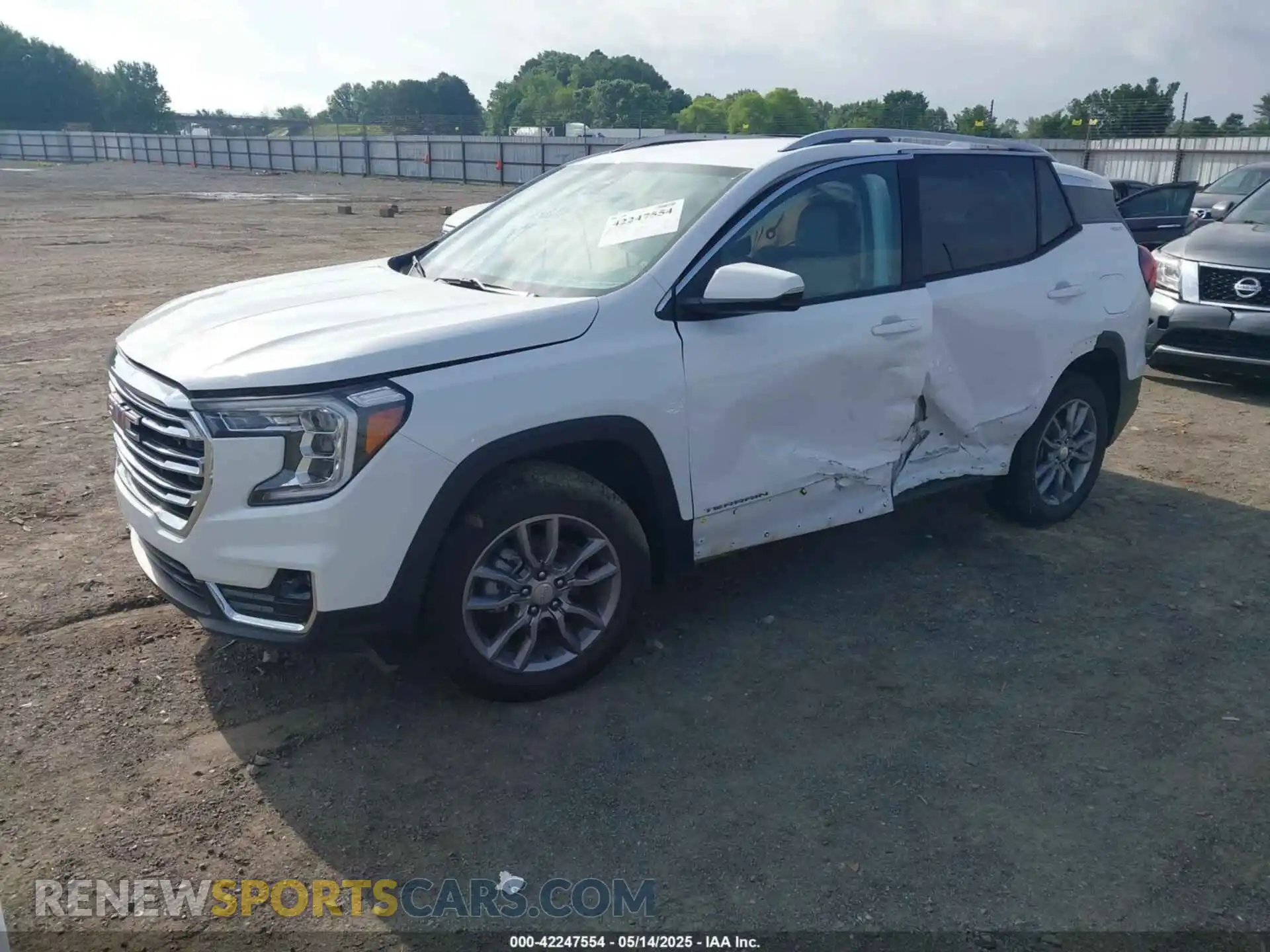 2 Фотография поврежденного автомобиля 3GKALVEG4RL389065 GMC TERRAIN 2024