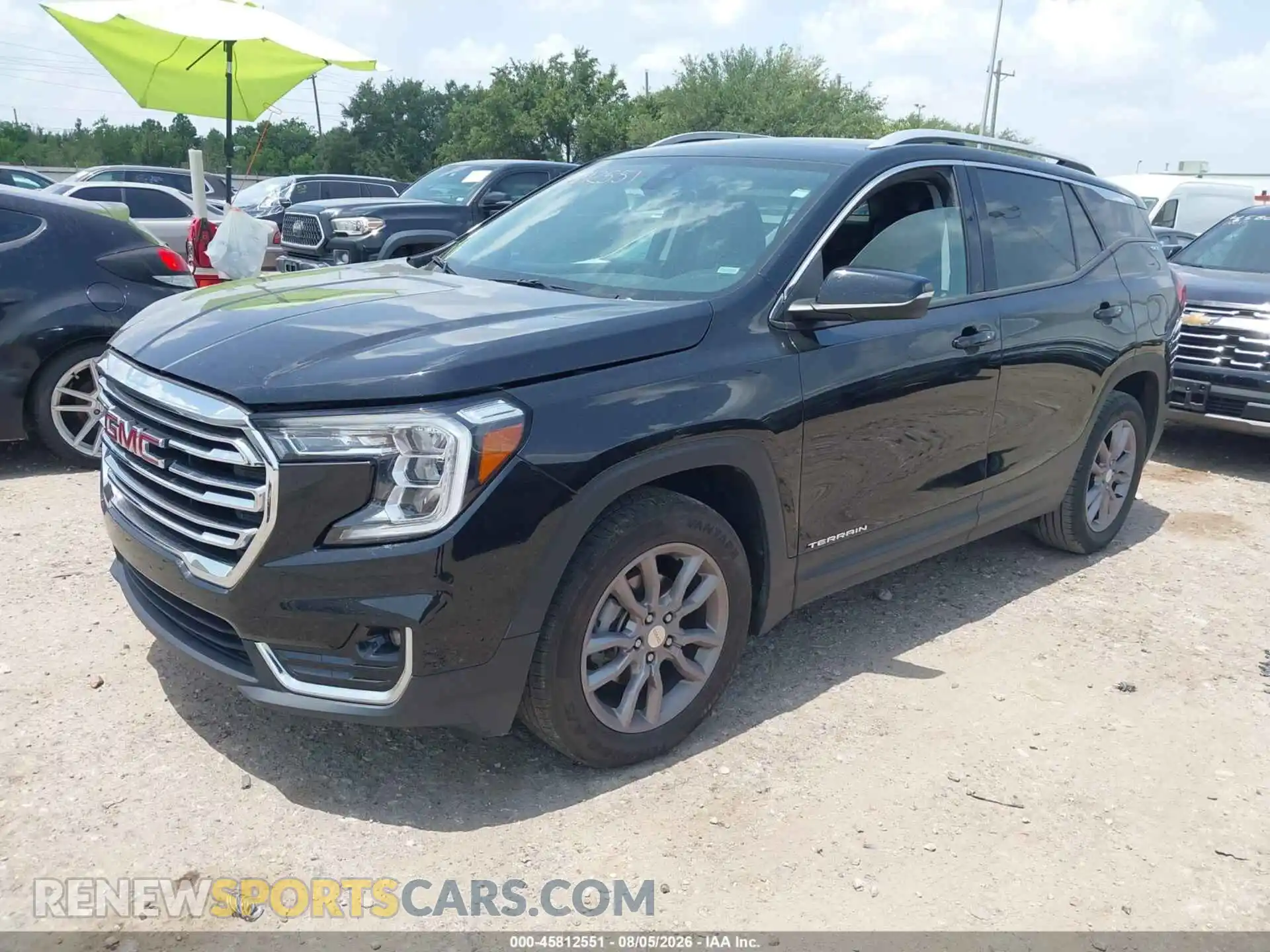 2 Photograph of a damaged car 3GKALVEG5RL358844 GMC TERRAIN 2024