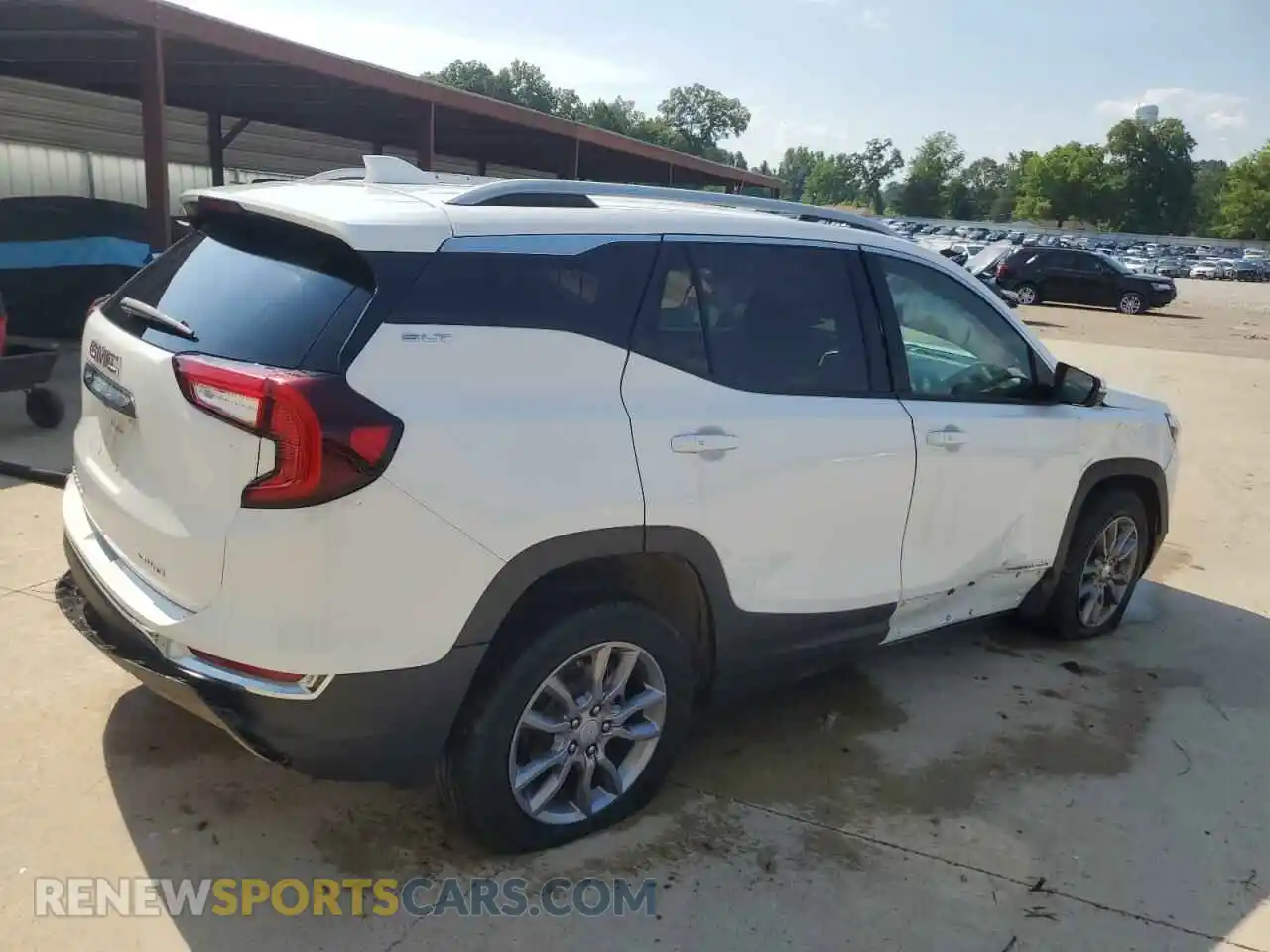3 Photograph of a damaged car 3GKALVEG6RL261457 GMC TERRAIN 2024