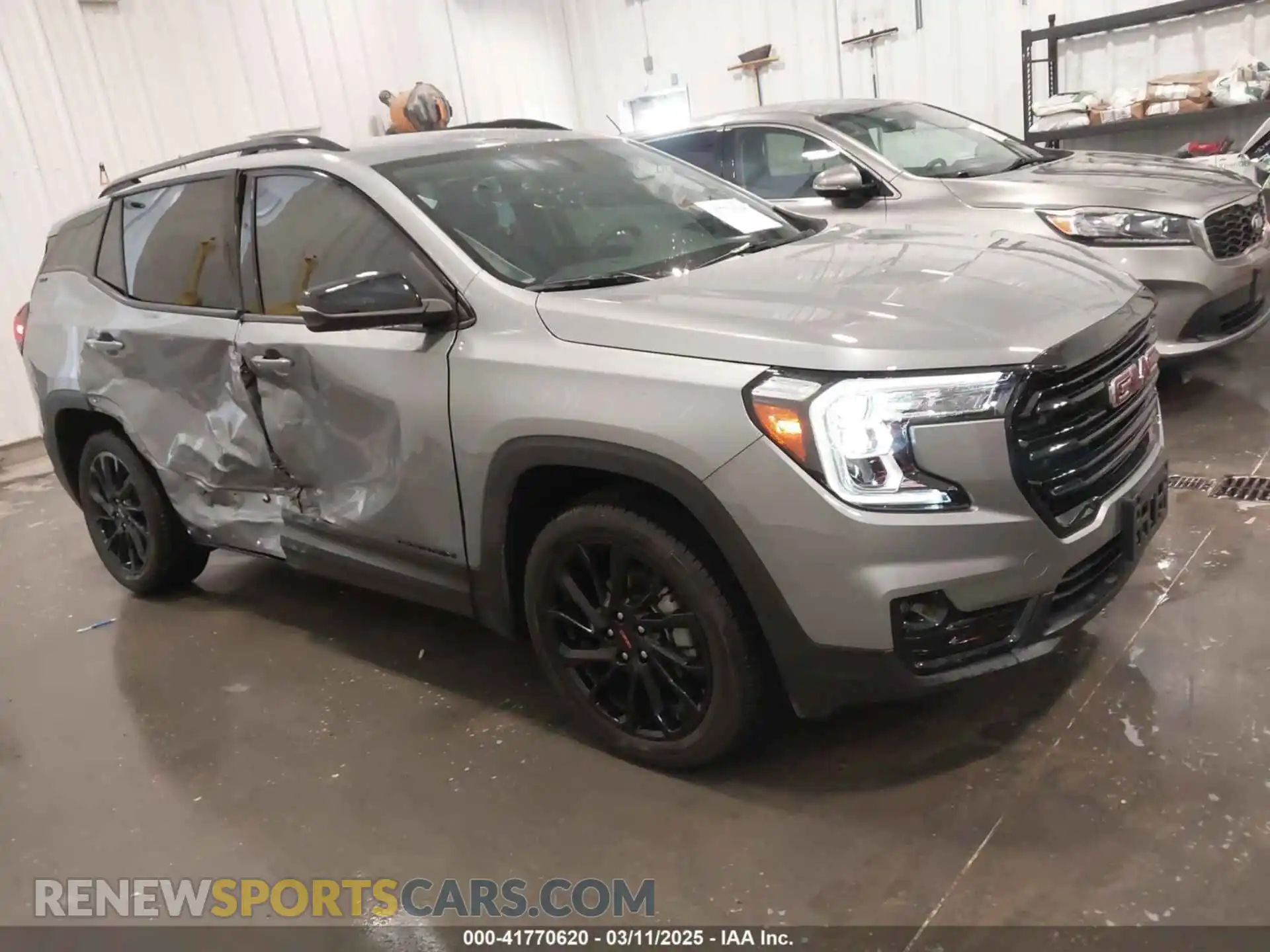 1 Фотография поврежденного автомобиля 3GKALVEG6RL390542 GMC TERRAIN 2024