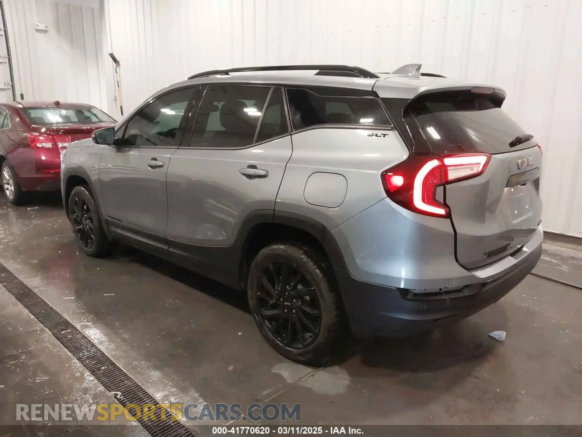 3 Фотография поврежденного автомобиля 3GKALVEG6RL390542 GMC TERRAIN 2024