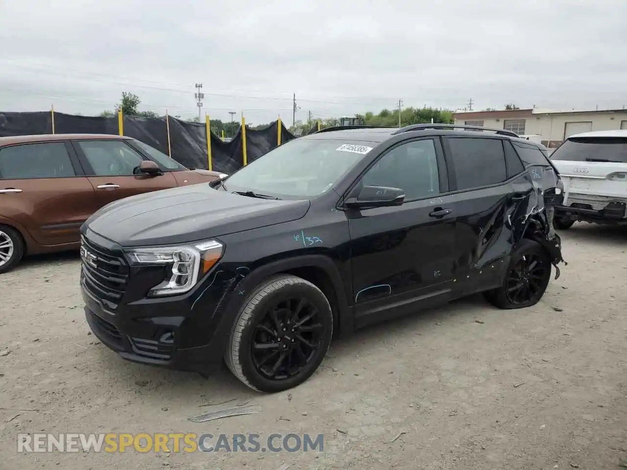 1 Фотография поврежденного автомобиля 3GKALVEG7RL252301 GMC TERRAIN 2024