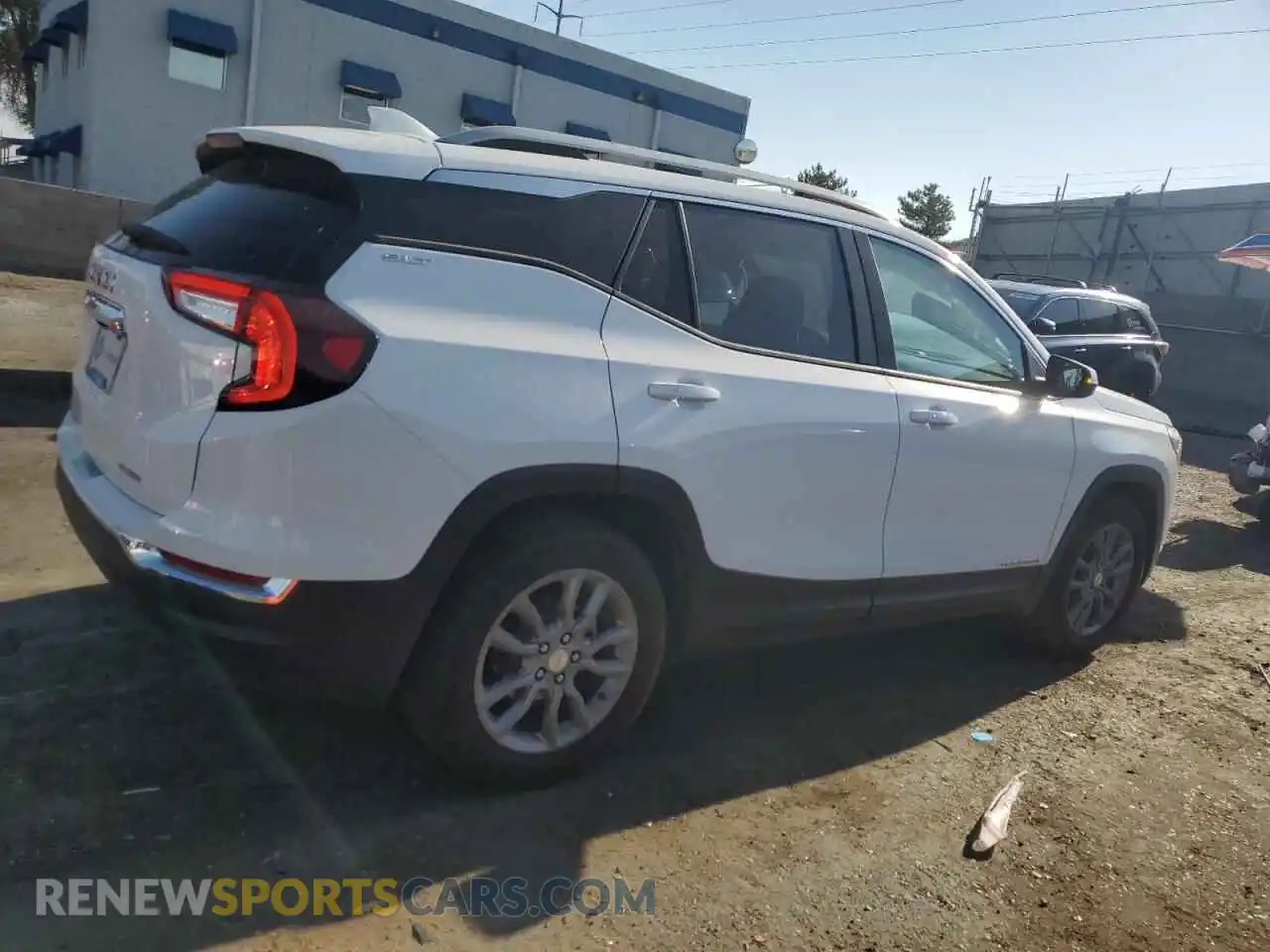 3 Photograph of a damaged car 3GKALVEG7RL313050 GMC TERRAIN 2024