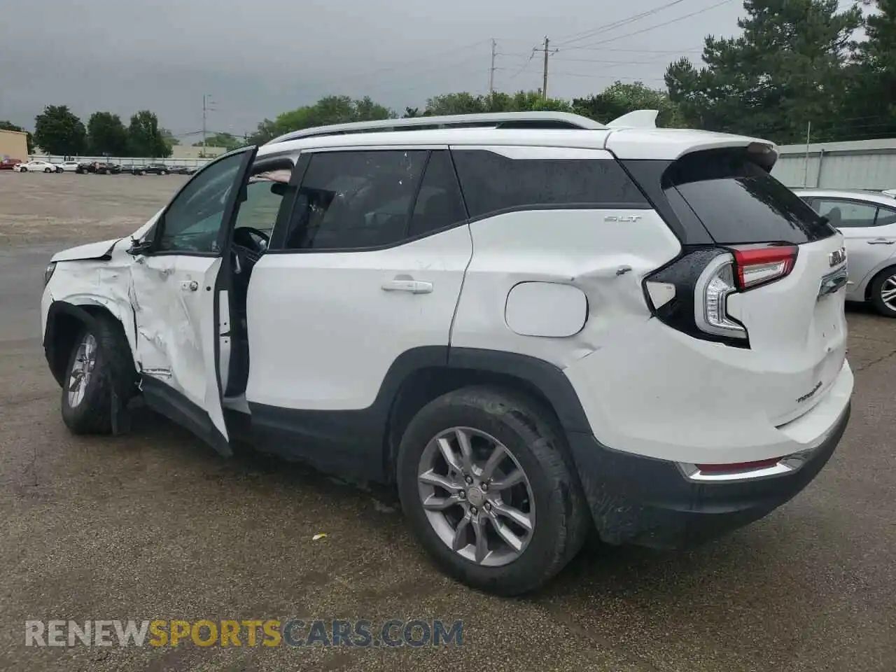 2 Photograph of a damaged car 3GKALVEG8RL142907 GMC TERRAIN 2024