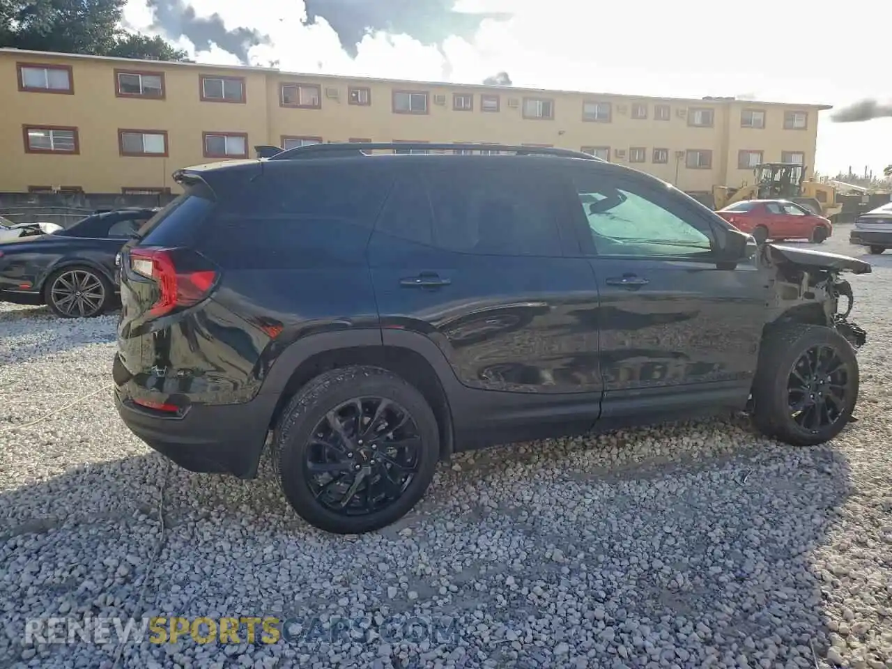 3 Photograph of a damaged car 3GKALVEG8RL159111 GMC TERRAIN 2024