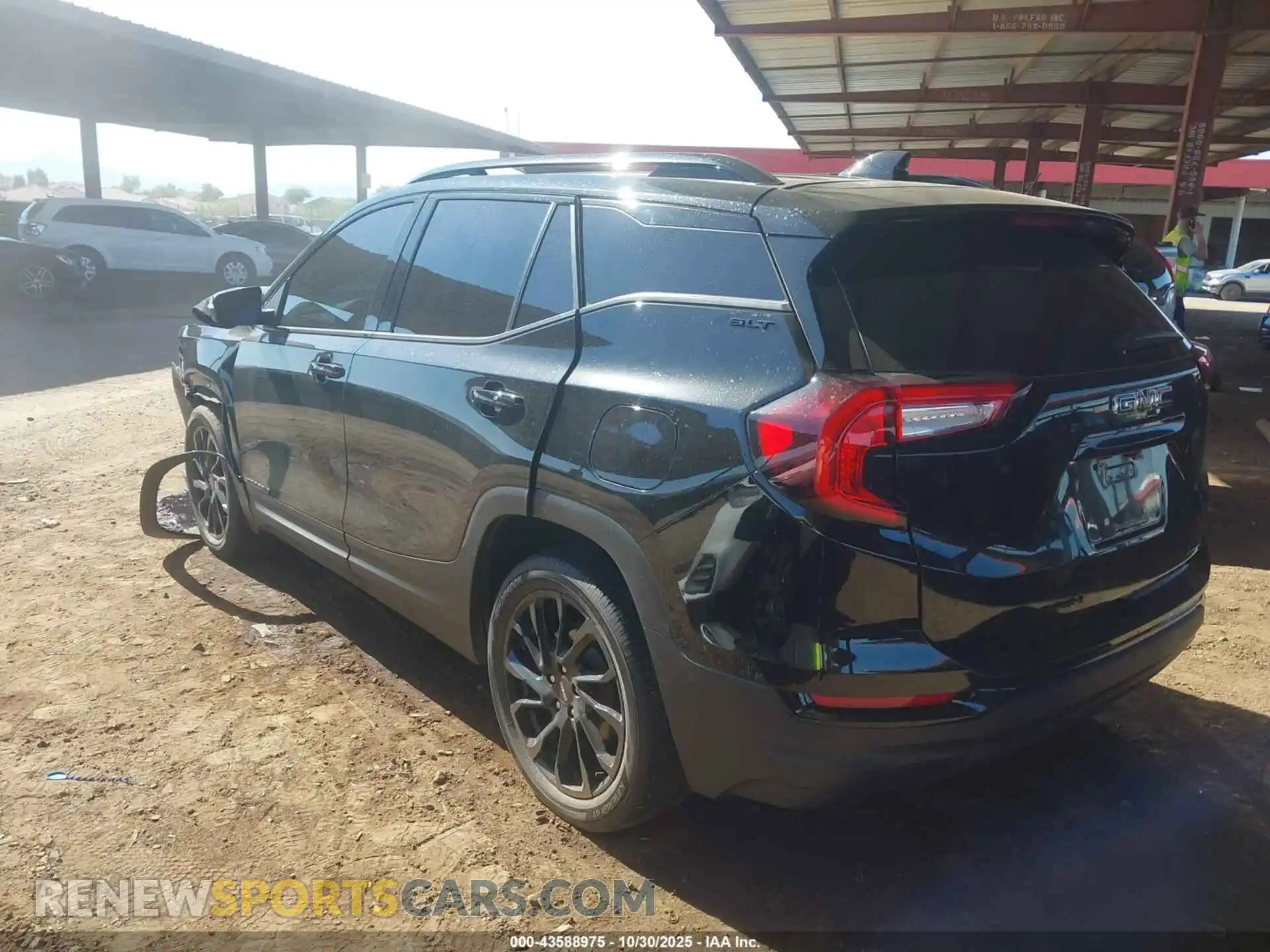 3 Photograph of a damaged car 3GKALVEG8RL184459 GMC TERRAIN 2024