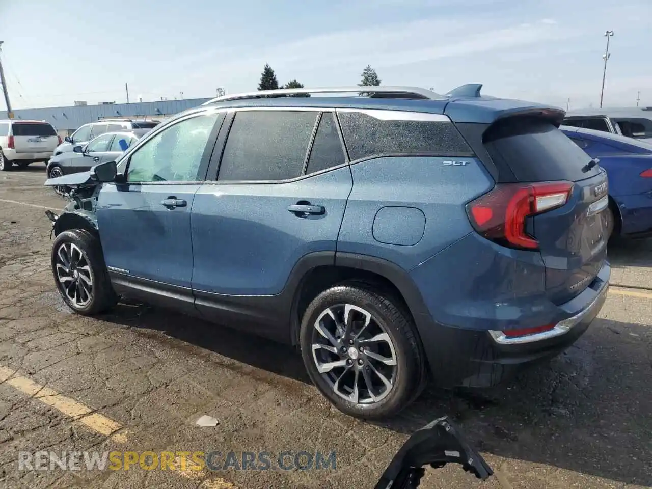 2 Photograph of a damaged car 3GKALVEG8RL217492 GMC TERRAIN 2024