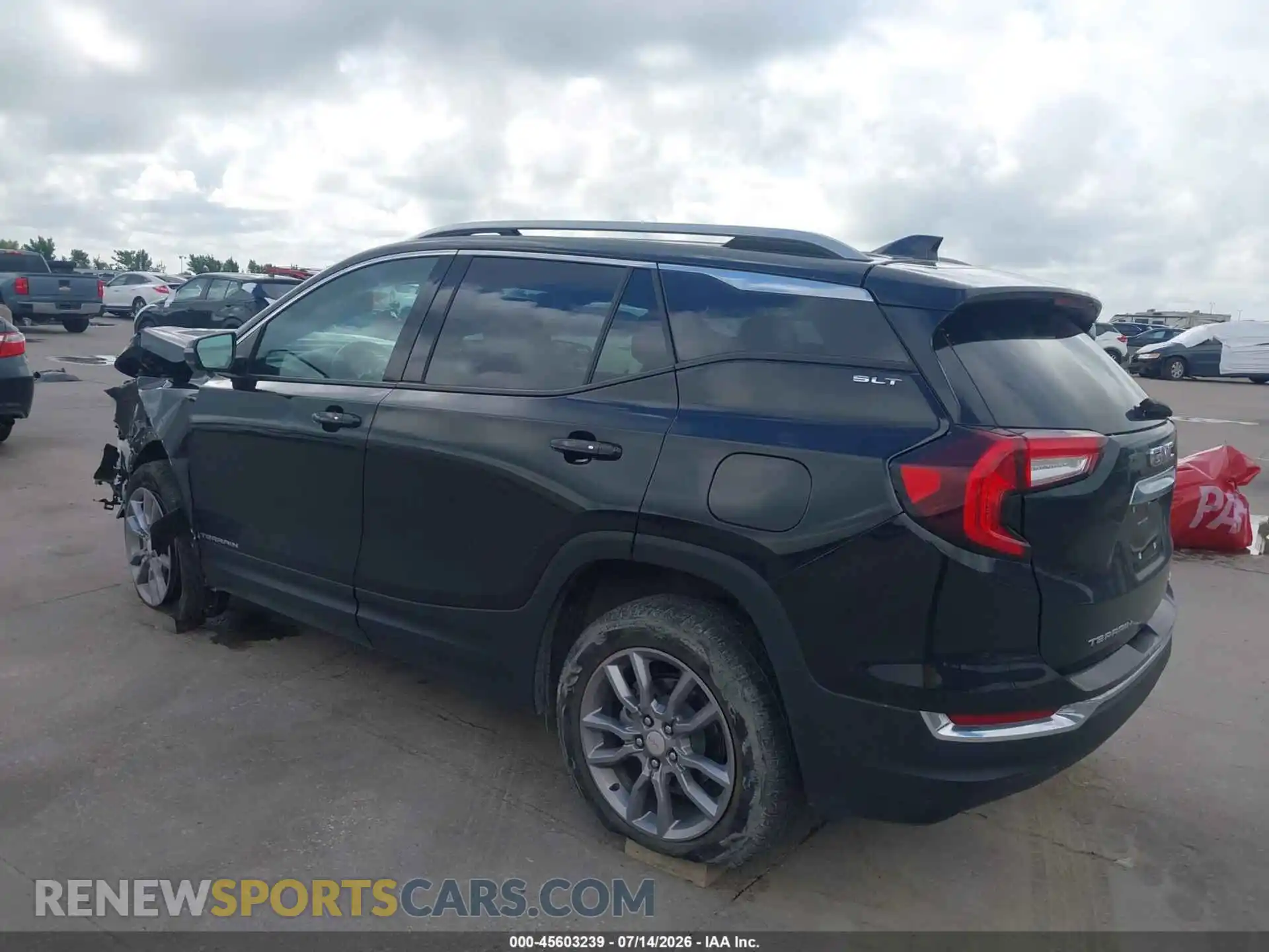 3 Photograph of a damaged car 3GKALVEG8RL224541 GMC TERRAIN 2024