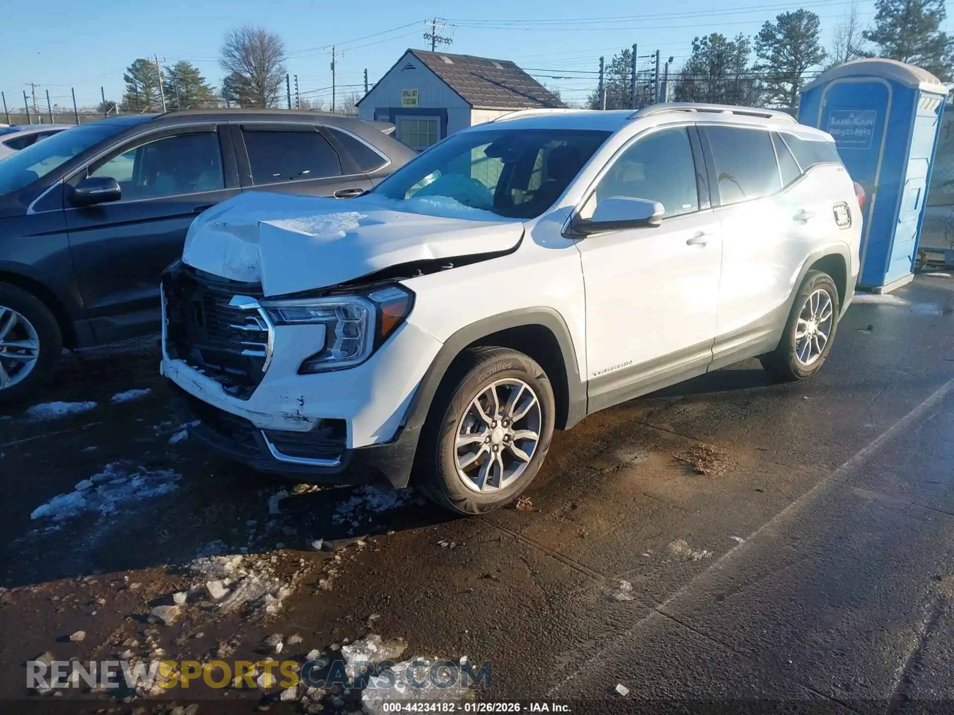 2 Photograph of a damaged car 3GKALVEG8RL236074 GMC TERRAIN 2024