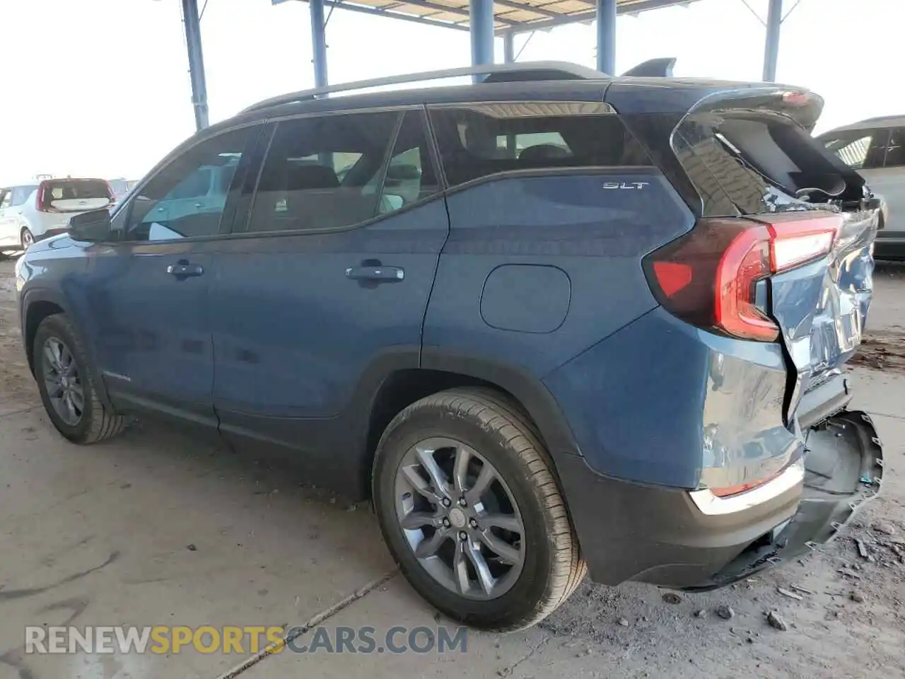 2 Photograph of a damaged car 3GKALVEG8RL237550 GMC TERRAIN 2024