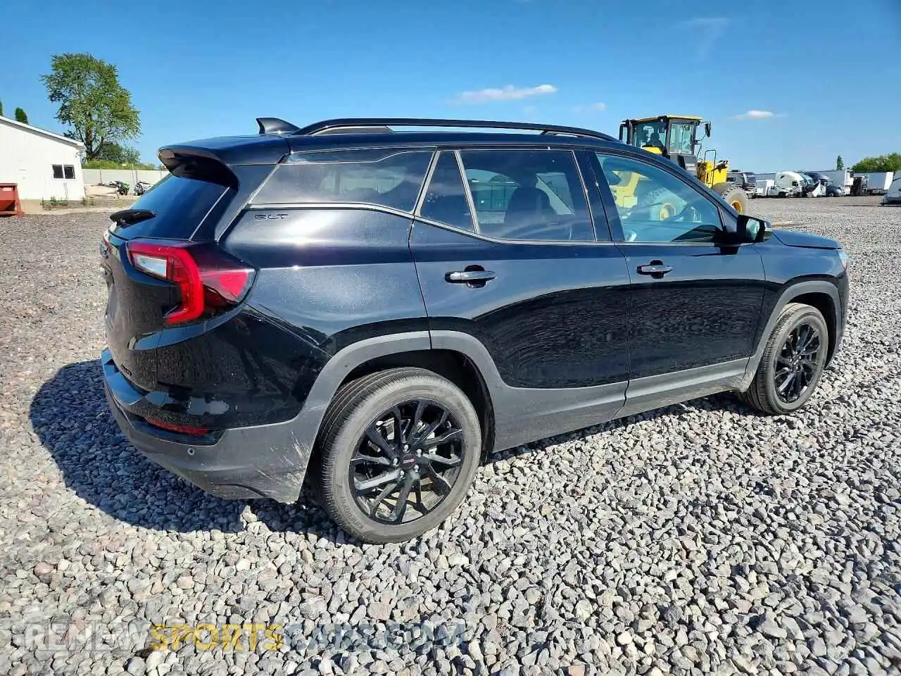 3 Photograph of a damaged car 3GKALVEG8RL247494 GMC TERRAIN 2024