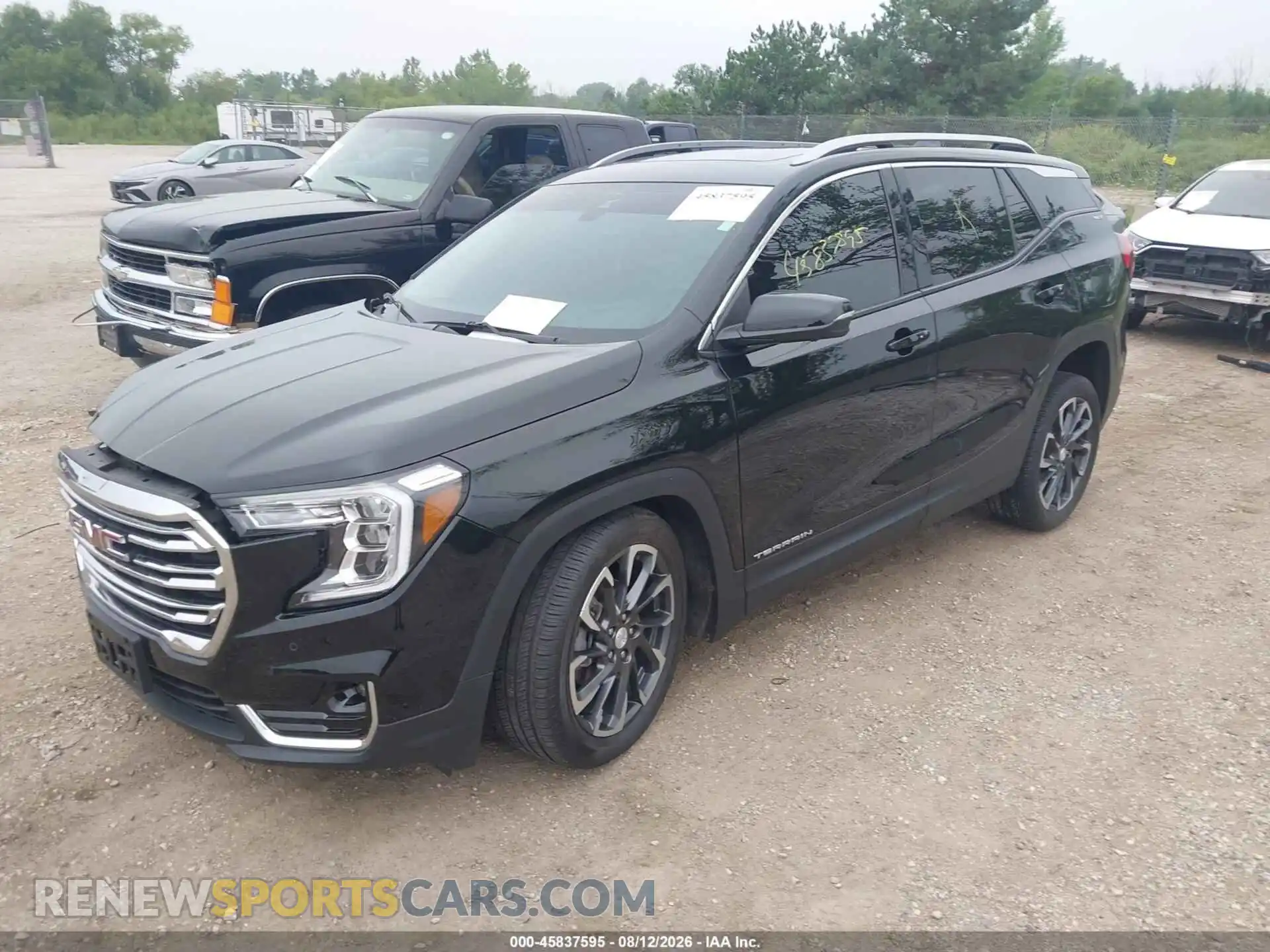 2 Photograph of a damaged car 3GKALVEG8RL259208 GMC TERRAIN 2024