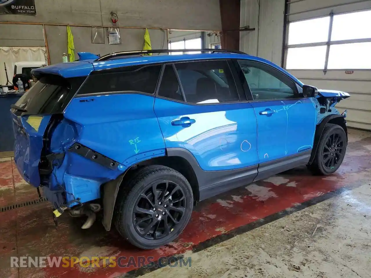 3 Photograph of a damaged car 3GKALVEG8RL264425 GMC TERRAIN 2024