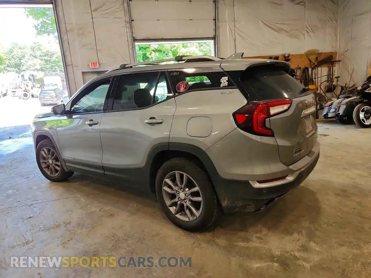 2 fotografías del automóvil dañado 3GKALVEG8RL269723 GMC TERRAIN 2024