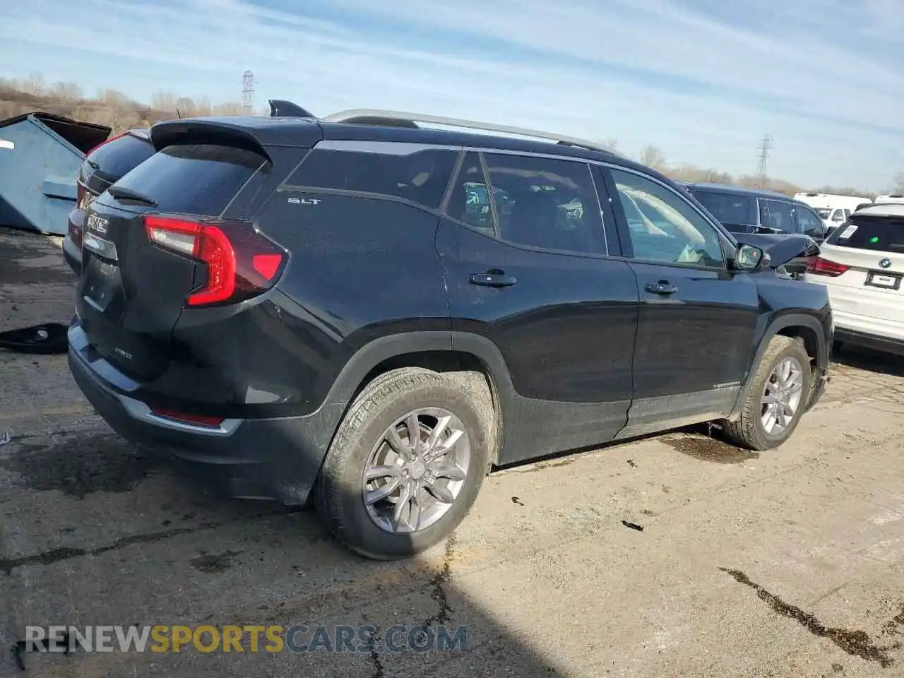 3 Photograph of a damaged car 3GKALVEG8RL309878 GMC TERRAIN 2024