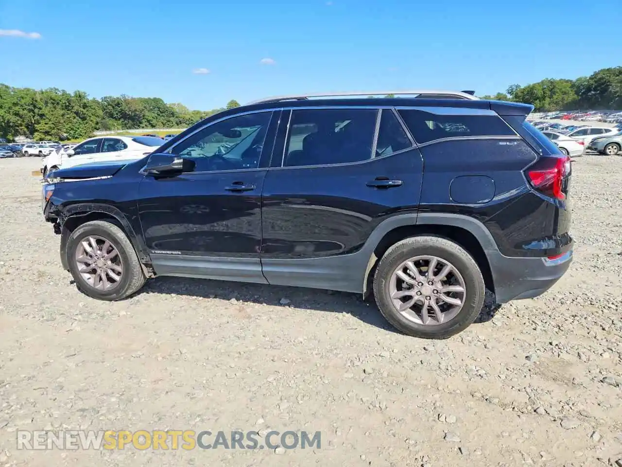2 Photograph of a damaged car 3GKALVEG8RL315776 GMC TERRAIN 2024