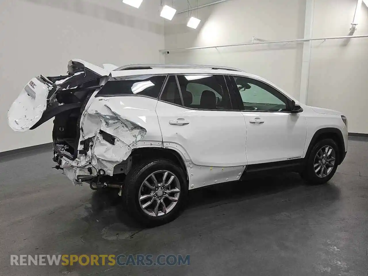 3 Photograph of a damaged car 3GKALVEG8RL321528 GMC TERRAIN 2024