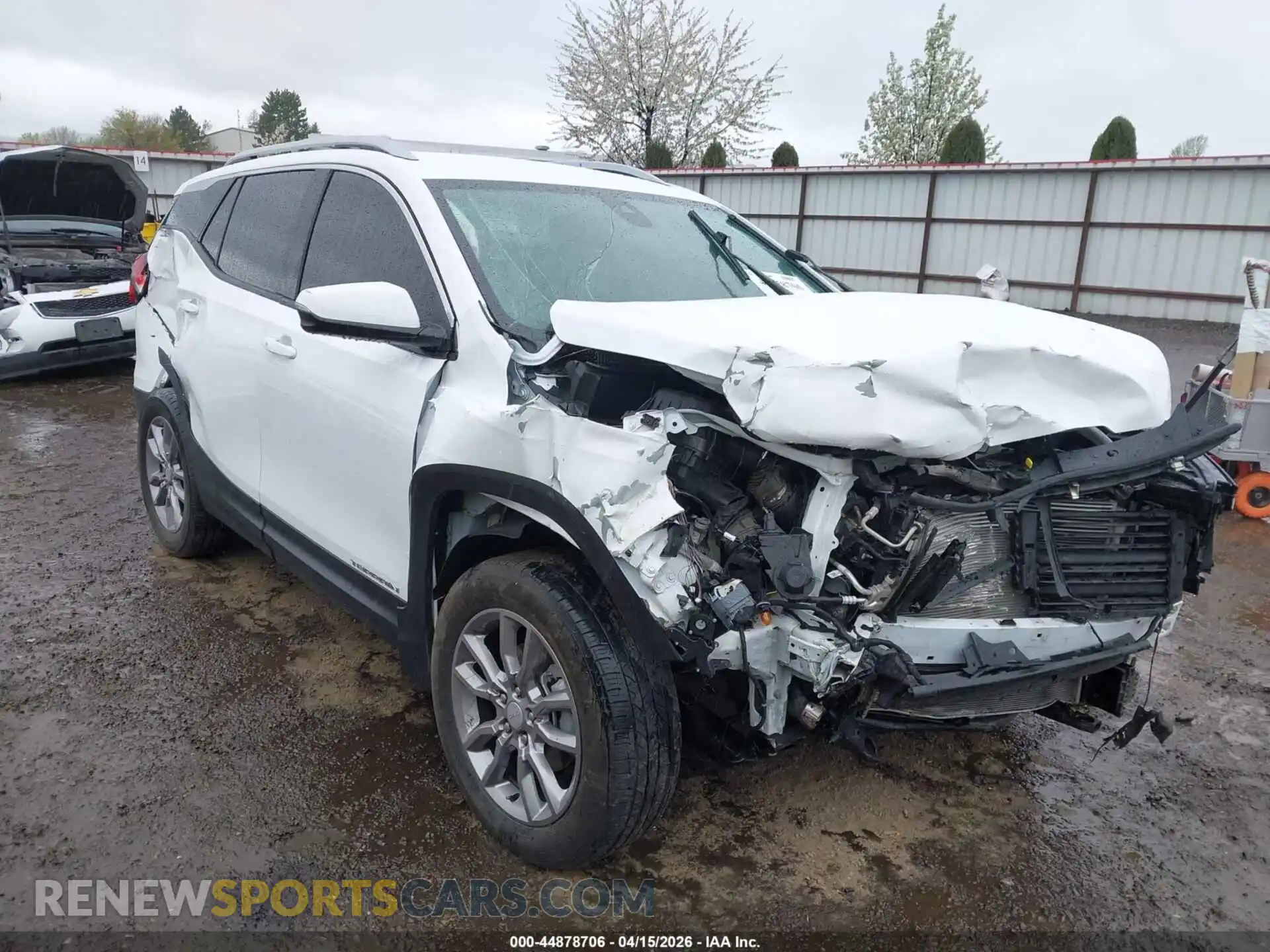 1 Photograph of a damaged car 3GKALVEG8RL358269 GMC TERRAIN 2024