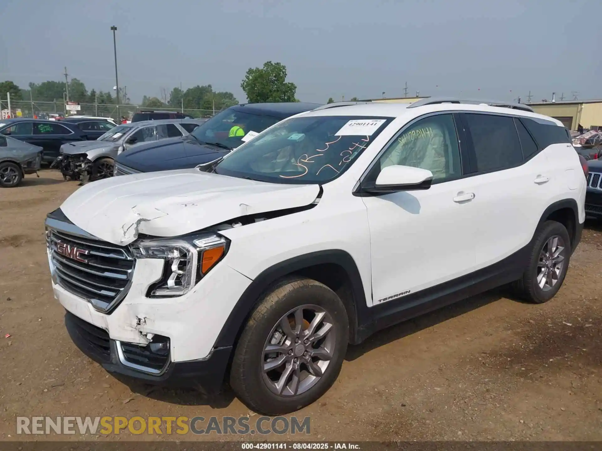 2 Photograph of a damaged car 3GKALVEG9RL176256 GMC TERRAIN 2024