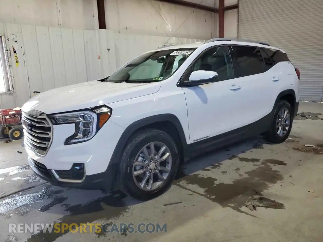 1 Photograph of a damaged car 3GKALVEG9RL260481 GMC TERRAIN 2024