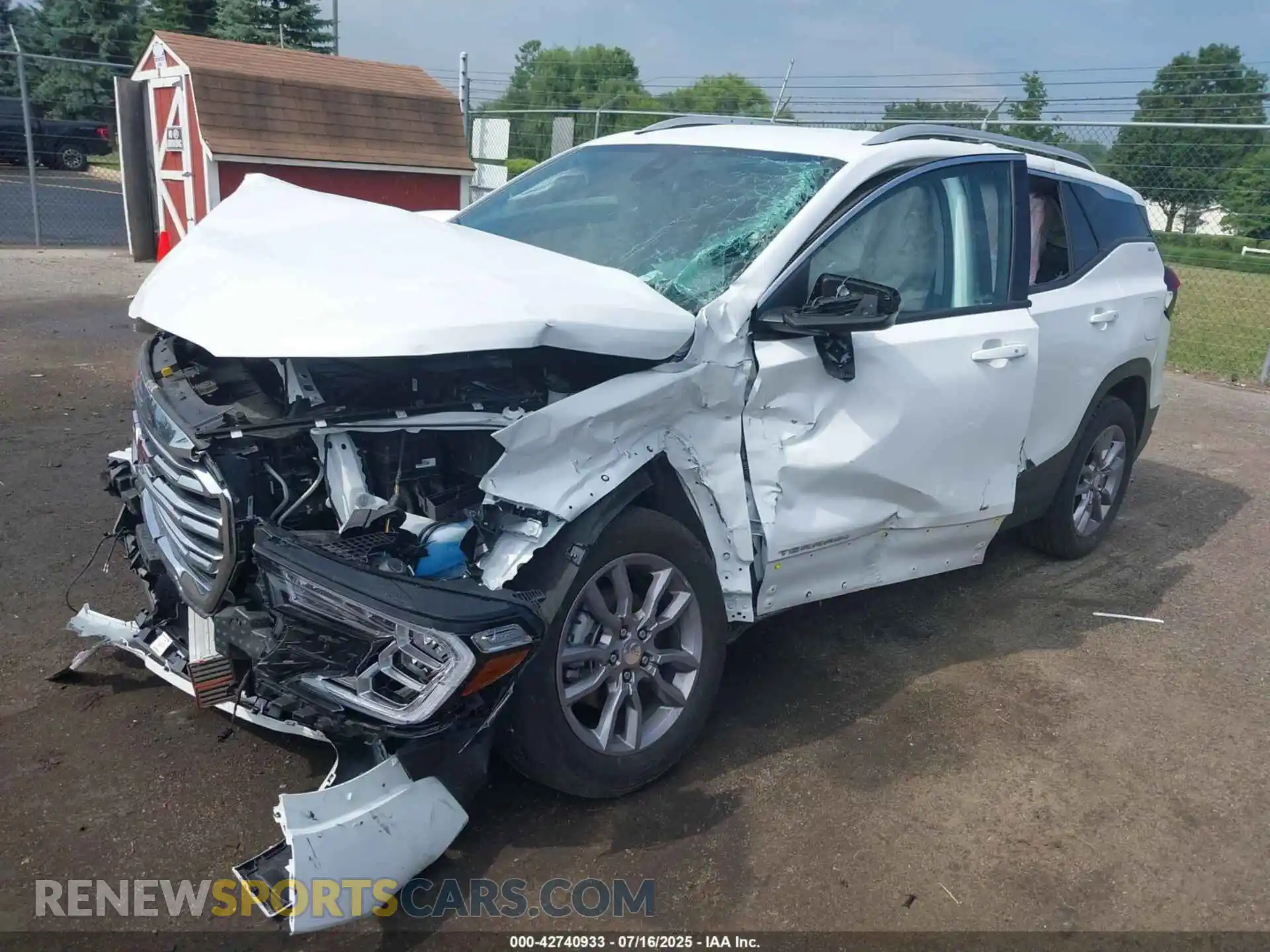 2 Photograph of a damaged car 3GKALVEG9RL351718 GMC TERRAIN 2024