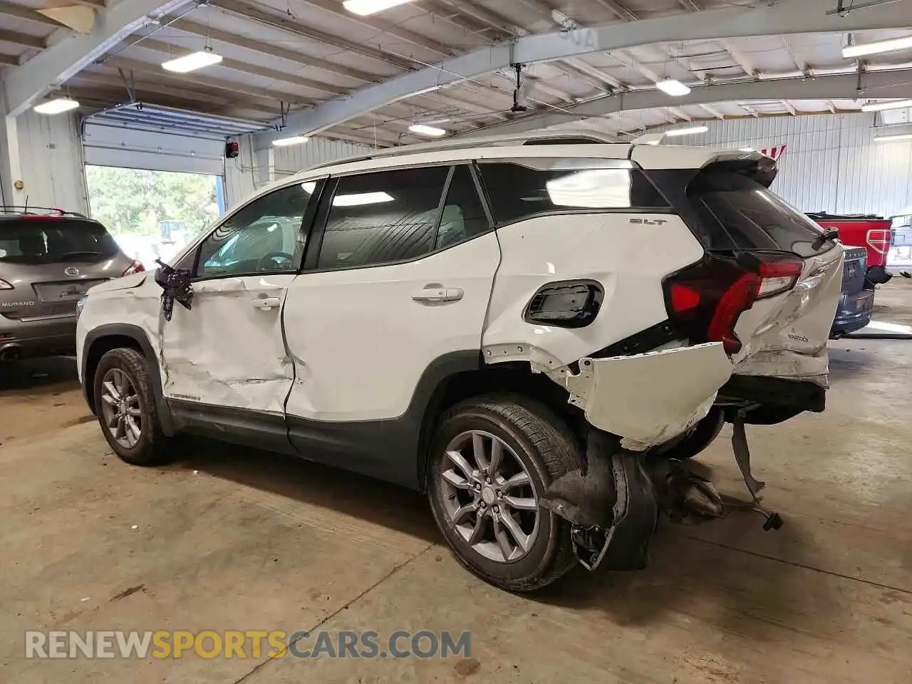 2 Photograph of a damaged car 3GKALVEG9RL378742 GMC TERRAIN 2024