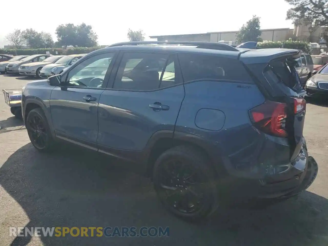 2 Photograph of a damaged car 3GKALVEGXRL134601 GMC TERRAIN 2024