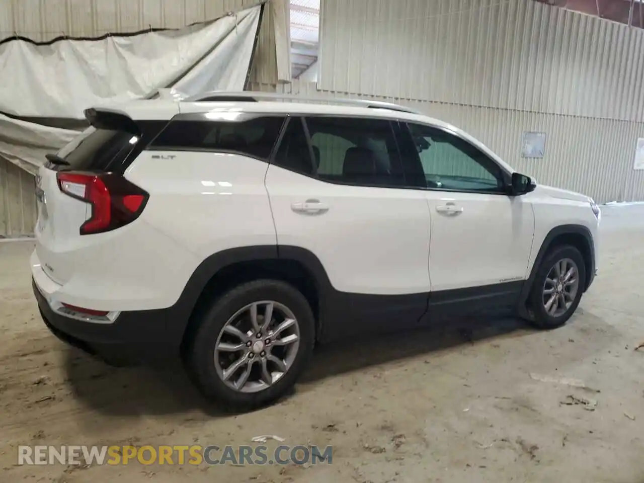 3 Photograph of a damaged car 3GKALVEGXRL157036 GMC TERRAIN 2024