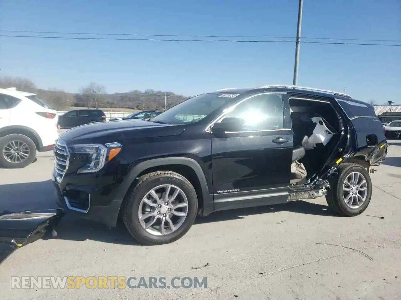 1 Photograph of a damaged car 3GKALVEGXRL160731 GMC TERRAIN 2024