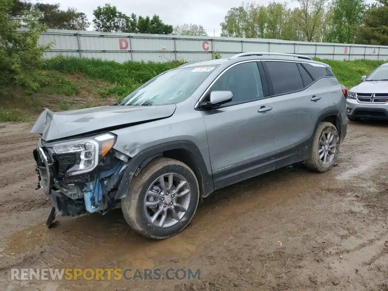 1 Photograph of a damaged car 3GKALVEGXRL270159 GMC TERRAIN 2024