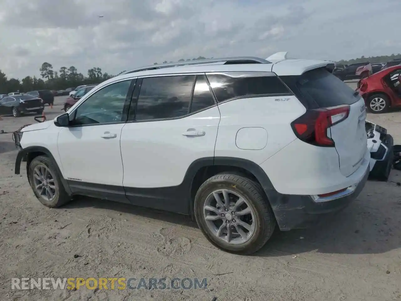 2 Photograph of a damaged car 3GKALVEGXRL305346 GMC TERRAIN 2024