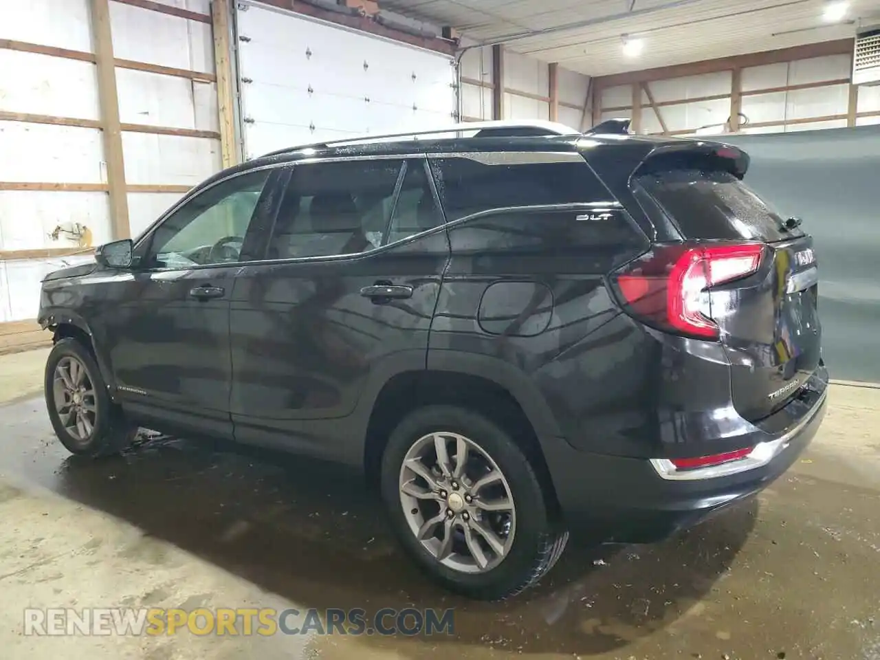 2 Photograph of a damaged car 3GKALVEGXRL338721 GMC TERRAIN 2024