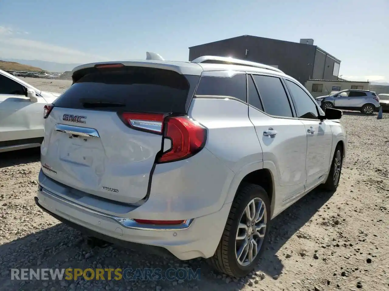 3 Фотография поврежденного автомобиля 3GKALXEG0RL277097 GMC TERRAIN 2024