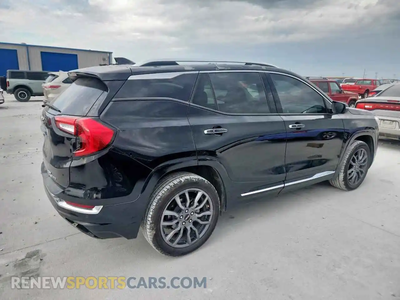 3 Photograph of a damaged car 3GKALXEG4RL383830 GMC TERRAIN 2024