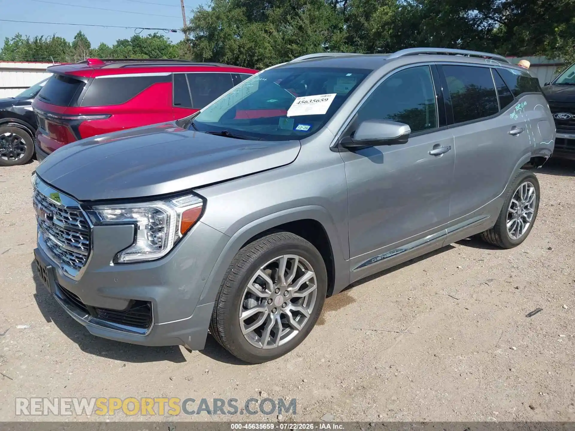 2 Photograph of a damaged car 3GKALXEG5RL151866 GMC TERRAIN 2024