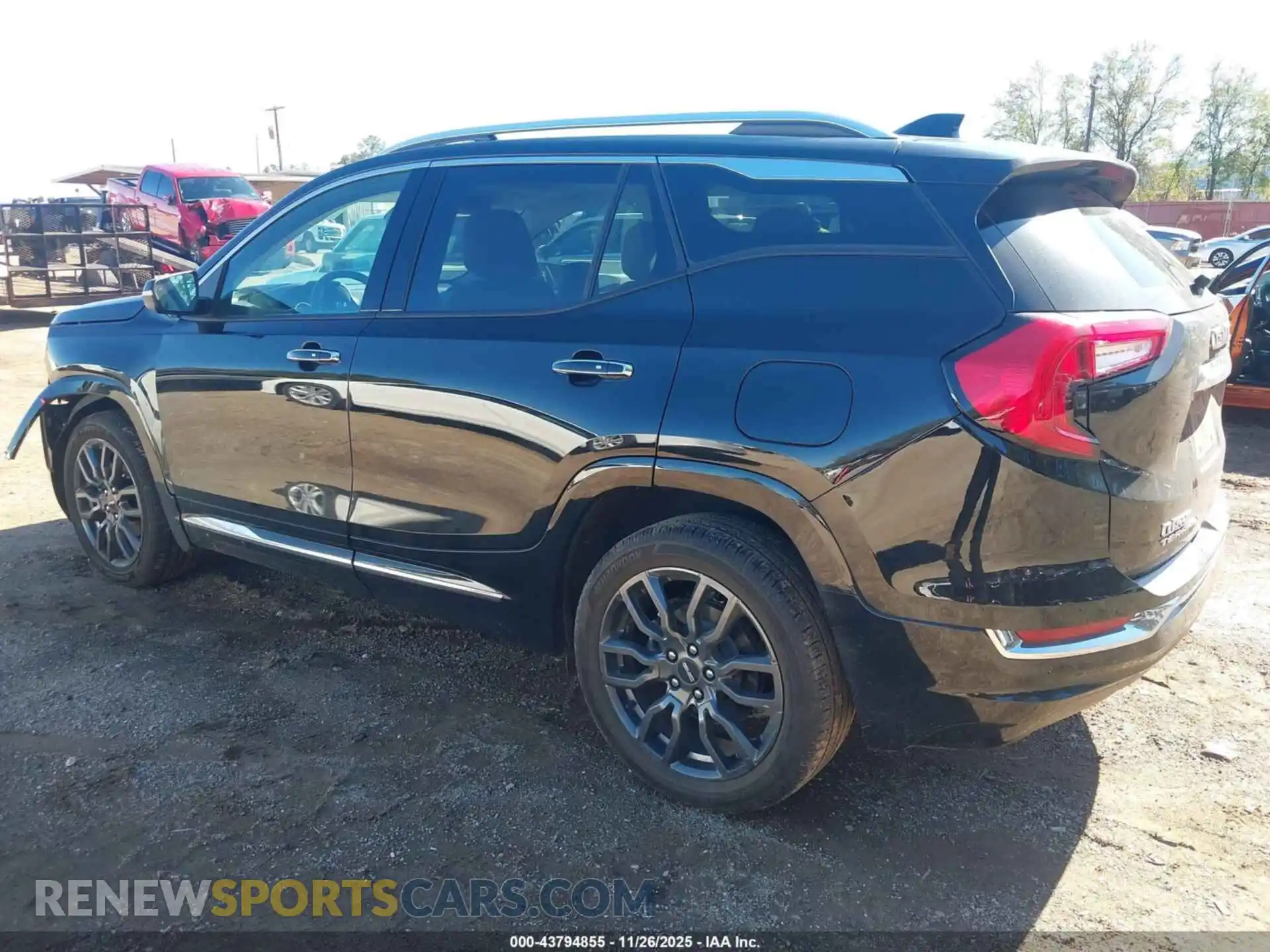 3 Photograph of a damaged car 3GKALXEG8RL130431 GMC TERRAIN 2024